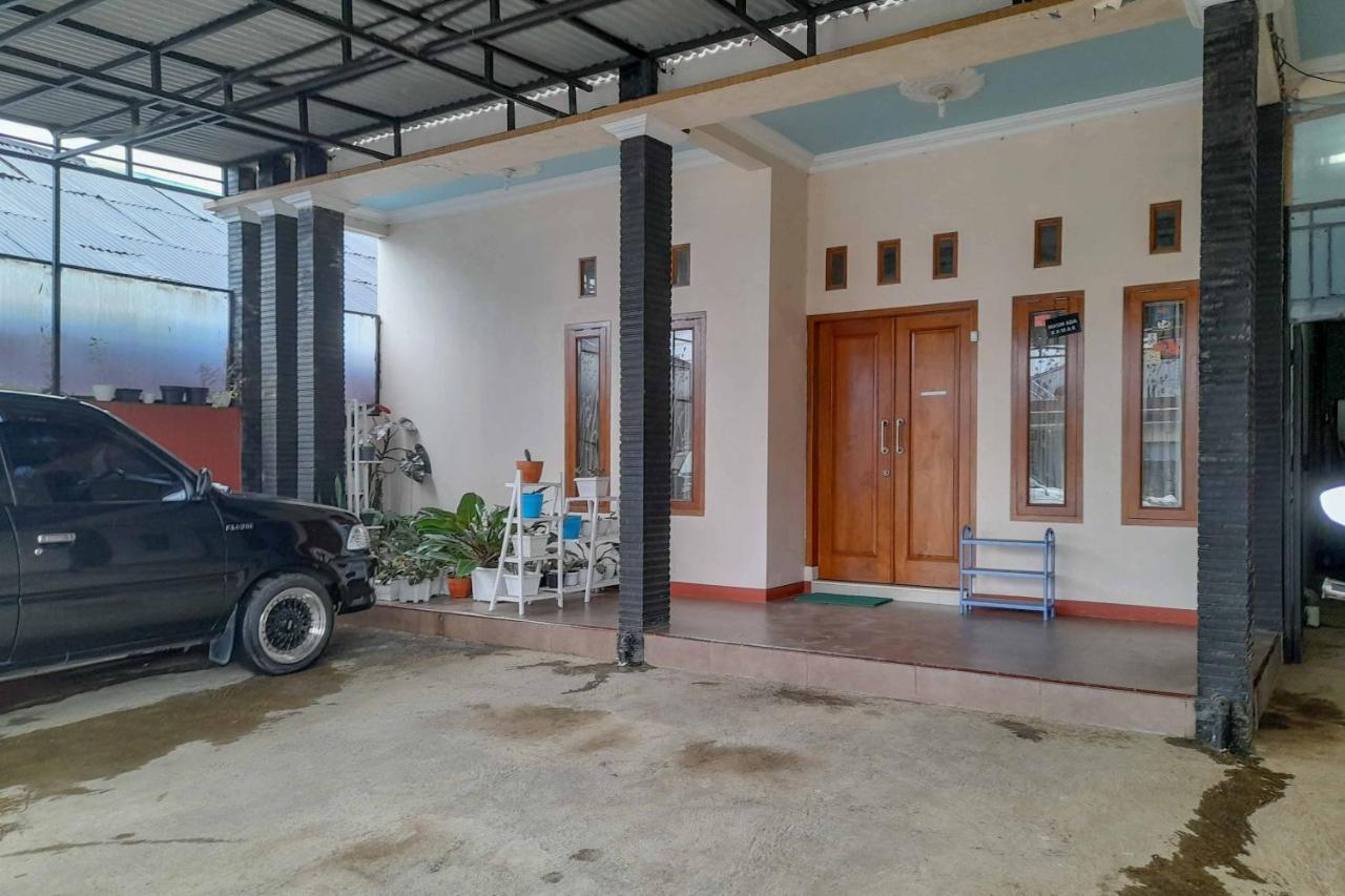 Reddoorz Syariah Near Komplek Candi Arjuna Dieng 2 Diyeng Exterior photo
